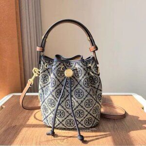 Tory Burch bucket bag old flower color matching